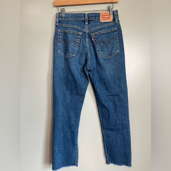 Levi’s Strauss wedgie straight button fly jeans size 27 distressed mid wash boho - Picture 9 of 12